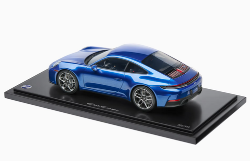 1/18 Dealer Edition Porsche 911 (992.2) Carrera T Club Coupe (Blue) Car Model 1/18 Dealer Edition Porsche 911 (992.2) Carrera T Club Coupe (Blue) Car Model
