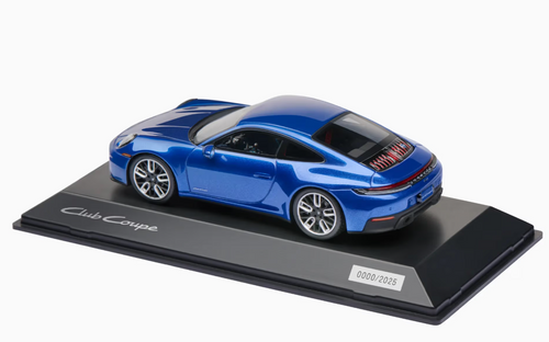 1/43 Dealer Edition Porsche 911 (992.2) Carrera T Club Coupe (Blue) Car Model 1/43 Dealer Edition Porsche 911 (992.2) Carrera T Club Coupe (Blue) Car Model