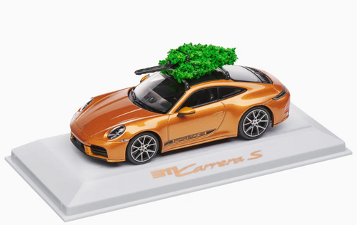 1/43 Dealer Edition Porsche 911 (992.2) Carrera S Christmas Edition (Nordic Gold Metallic) Car Model 1/43 Dealer Edition Porsche 911 (992.2) Carrera S Christmas Edition (Nordic Gold Metallic) Car Model