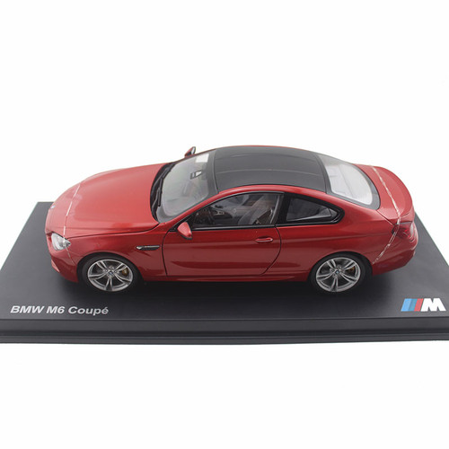 1/18 Dealer Edition BMW F13 M6 Coupe (San Marino Blue) Diecast Car