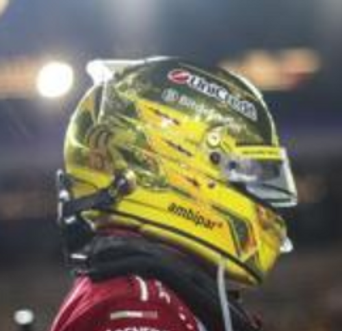 1/5 Looksmart 2025 Formula 1 Singapore GP 8th Place #44 Lewis Hamilton Helmet Model 1/5 Looksmart 2025 Formula 1 Singapore GP 8th Place #44 Lewis Hamilton Helmet Model