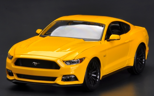 1/18 2015 Ford Mustang GT 5.0 (Yellow) Diecast Car Model