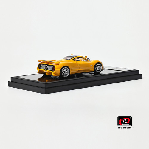 1/18 BBR Pagani Zonda C12 (Yellow) Resin Car Model - LIVECARMODEL.com