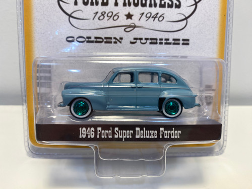 1/64 Greenlight 1946 Ford Super Deluxe Fordor Light Blue 