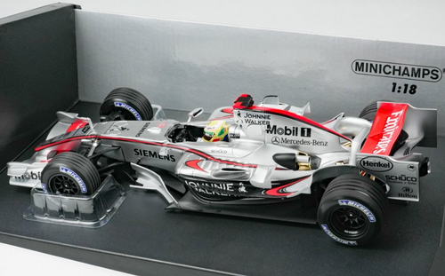 1/18 Minichamps 2006 Formula 1 McLaren Mercedes MP4/21 Lewis Hamilton F1 Testing Jerez Dec 10th 2006 Car Model