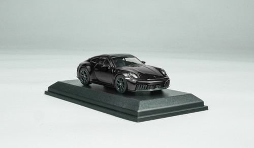 1/64 Minichamps 2025 Porsche 911 (992.2) Carrera GTS (Metallic