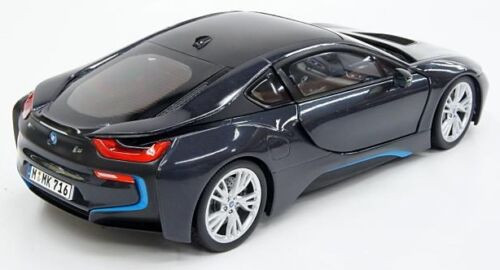 1/18 Dealer Edition BMW i8 (Purple) Diecast Car Model