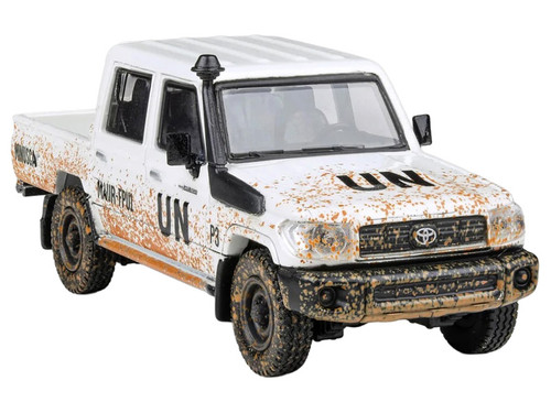 1/64 Paragon 2014 Toyota Land Cruiser LC79 UN MINUSCA (White) Diecast Car Model