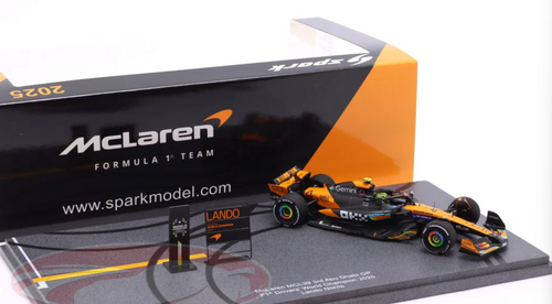 1/43 Spark 2025 Formula 1 Abu Dhabi GP 3rd Place Mclaren MCL39 #4 Lando Norris 2025 F1 World Champion Car Model with Pit Board & Tire Mark Base