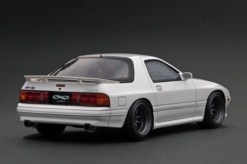 1/18 Ignition Model INITIAL D Mazda Savanna RX-7 Infini (FC3S