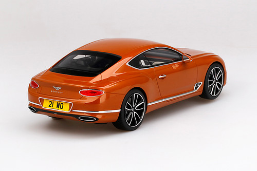 1/18 Top Speed Bentley Continental GT (Orange Flame) Resin Car Model