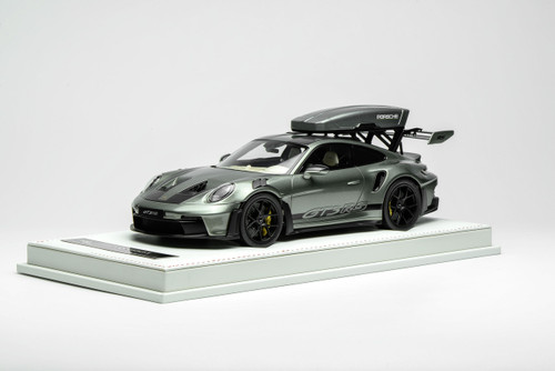 1/18 Ivy Merit Porsche 911 (992) GT3 RS (Urban Bamboo Chromaflair Green with Black Livery & Black Wheels) Car Model with Detachable Roof Rack Limited 20 Pieces