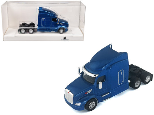 Peterbilt 579 Sleeper Cab Blue Metallic 1/87 (HO) Plastic Model