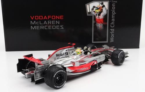 ONE BROKEN FIN AS-IS 1/18 Minichamps 2008 Formula 1 Lewis Hamilton McLaren MP4/23 #22 Brazil GP Formula 1 World Champion Car Model with Collector's Box Limited