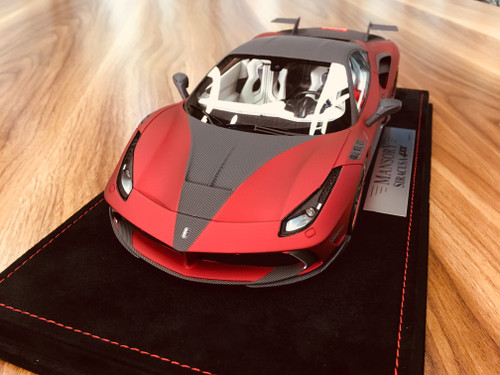 1/18 Mansory Ferrari 488 Siracusa 4xx in Pearl White w/ Red Wheels 1/18 Mansory Ferrari 488 Siracusa 4xx in Pearl White w/ Red Wheels