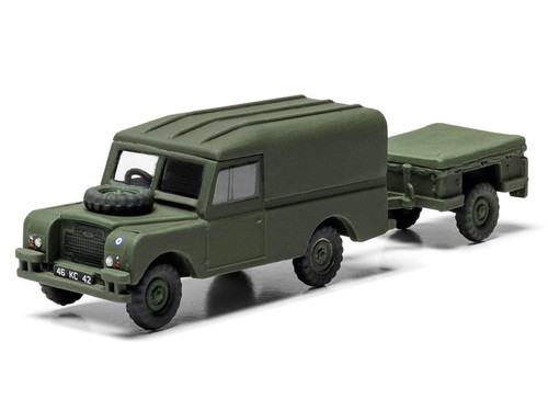 Level 2 Model Kit Land Rover LWB (Hard Top) Truck and Trailer with 2 Scheme Options 1/76 Scale Plastic Model Kit by Airfix