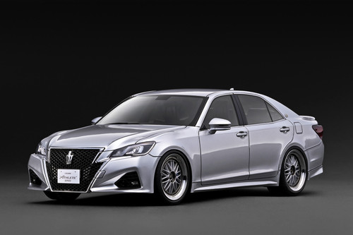 1/43 IG Ignition Model Toyota Crown (GRS180) 3.5 Athlete (Pearl