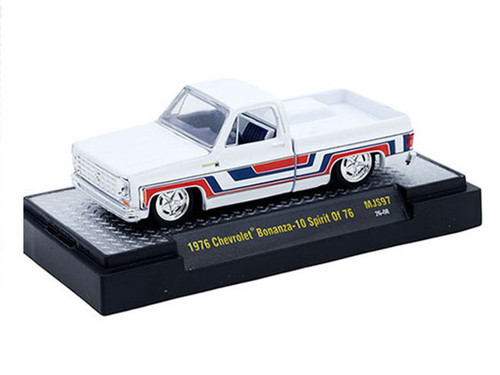 1/64 M2 Machines 1976 Chevrolet Silverado Bonanza-10 SPIRIT OF 76 Squarebody USA Special Edition (White) Diecast Car Model