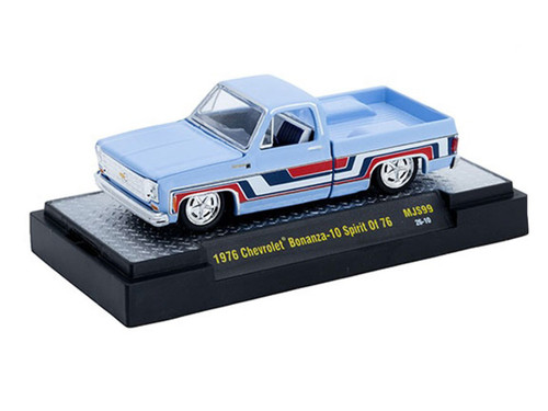 1/64 M2 Machines 1976 Chevrolet Silverado Bonanza-10 SPIRIT OF 76 Squarebody USA Special Edition (Blue) Diecast Car Model