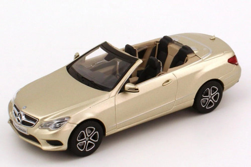 1/43 Dealer Edition 2013 Mercedes-Benz E-Class E-Klasse Cabriolet (Argonit Silver) Diecast Car Model