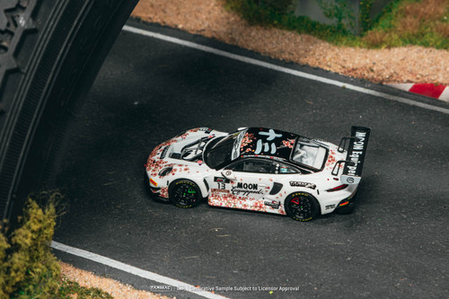 1/64 Tarmac Works 2025 Porsche 911 GT3 R GT World Challenge Asia