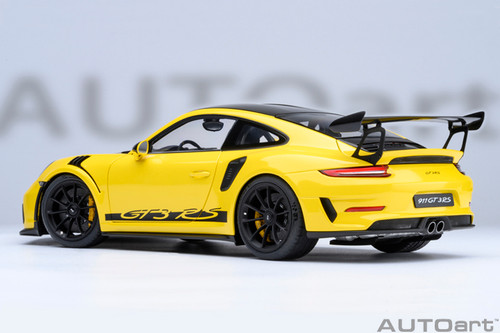 1/18 AUTOart Porsche 911 (991.2) GT3 RS Weissach Package (Racing Yellow) Car Model