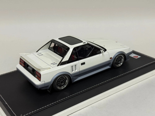 1/18 Ignition Model Toyota MR2 (AW11) (White & Silver) Car Model