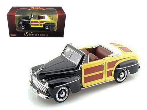 1/18 1946 Ford Sportsman ミニカー Road Signature 1946 Ford Super Deluxe Sportsman 1:18 Scale