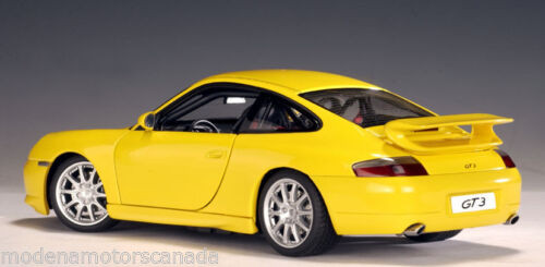 グッチー 様専用 AUTOart 1/18 ポルシェ911 (996) GT3-