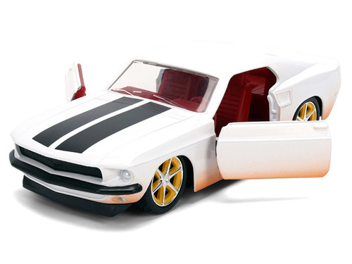 Roman's Ford Mustang White with Black Stripes and Red Interior (Dirty Version) "Fast & Furious" Movie "Fast & Furious 25th Anniversary" Series 1/32 Diecast Model Car by Jada