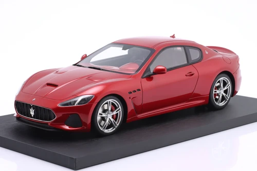 1/18 TrueScale 2017 Maserati GranTurismo (Red) Car Model