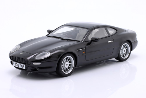 MAISTO製 アストン・マーチンDB7 バンテージ　1/18 　中古品 MAISTO Aston Martin DB7 Vantage scale 1:18 | eBay