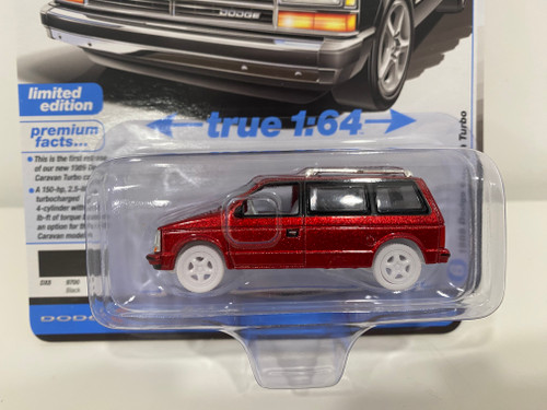 CHASE CAR 1/64 Auto World 1989 Dodge Caravan Turbo Van (Red with White Wheels) "Mighty Minivans" Series Diecast Car Model