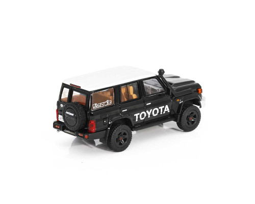 1/64 GCD 2024 Toyota Land Cruiser (J76) 4×4 Off Road (Black) Diecast Car Model