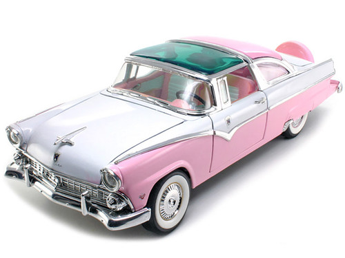 1/18 Road Signature 1955 Ford Fairlane Crown Victoria (Green
