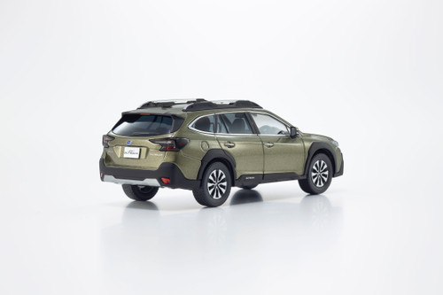 1/43 Kyosho Subaru Legacy Outback (Gold) Diecast Car Model