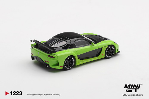 1/64 Mini GT Mazda RX-7 VeilSide Fortune 
