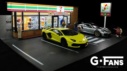 DAMAGED AS-IS 1/18 G-Fans 711 7-Eleven 7-11 Diorama with LED 4-Car Spot (Car models and Figures NOT included)