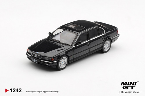 1/64 Mini GT BMW 7 Series E38 750iL James Bond 007 