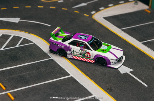 1/64 Tarmac Works LB-KAIDO WORKS R32 Skyline Buzz Lightyear Diecast Car Model