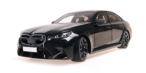 1/18 Minichamps 2024 BMW M5 G90 (Blue Metallic) Diecast Car Model