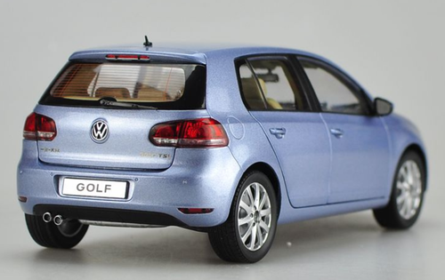 1/18 Dealer Edition Volkswagen VW GOLF VI 6 (BLUE) Diecast Car Model