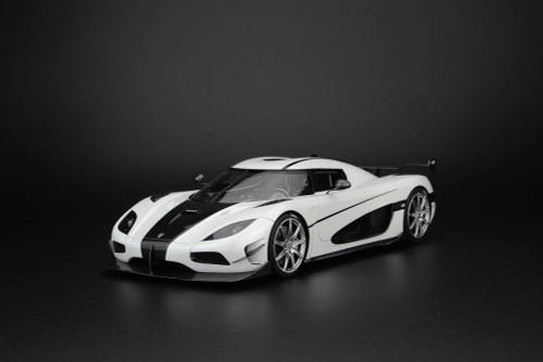 1/18 FA Frontiart Koenigsegg Agera RS (Pearl White) Resin Car Model Limited