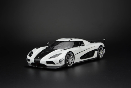 1/18 FA Frontiart Koenigsegg Agera RS (Pearl White) Resin Car Model Limited 1/18 FA Frontiart Koenigsegg Agera RS (Pearl White) Resin Car Model Limited