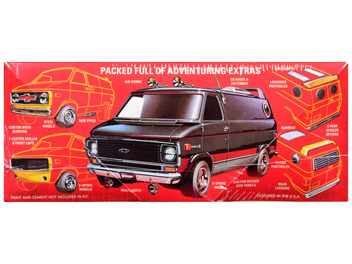 Skill 2 Model Kit 1977 Chevrolet Custom Van "Dungeons & Dragons" 1/25 Scale Model by AMT