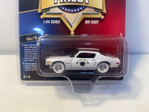 CHASE CAR 1/64 Johnny Lightning 1970 Chevrolet Camaro Z28 California Highway Patrol (CHP) (White) "America's Finest" Limited Edition to 3,600 pieces Worldwide Diecast Car Model