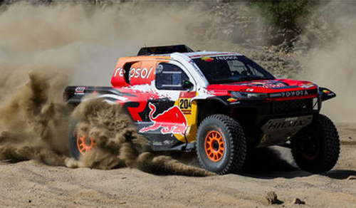 1/43 Spark TOYOTA HILUX SVR No.204 8th Dakar Rally 2026 T. Price - A. Monleon Car Model