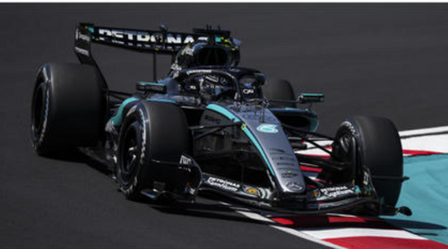 1/18 Spark 2026 Formula 1 Japanese GP Mercedes-Petronas F1 Team W17 4th Place #63 George Russell Car Model