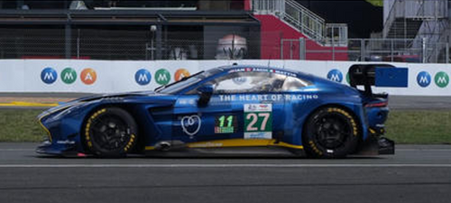 1/43 Spark Aston Martin Vantage AMR LMGT3 No.27 HEART OF RACING TEAM Le Mans 24H 2026 I. James - Z. Robichon - M. Drudi Car Model