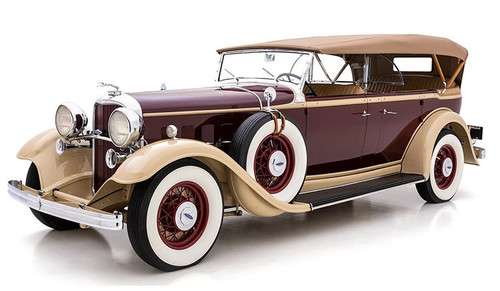 1/18 Sunstar 1932 Ford Lincoln KB (Ascot Maroon Red) Diecast Car Model